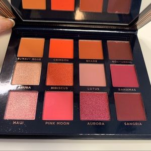 Ace Beautē Scarlet Dusk Eyeshadow Palette